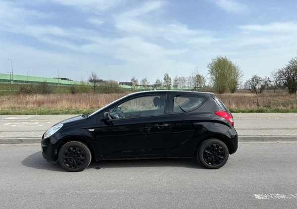 Hyundai i20 cena 14500 przebieg: 122486, rok produkcji 2010 z Warszawa małe 67